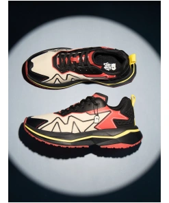 High Performance Men Low Top Sneakers with Comfortable Padding and Long Lasting Durability