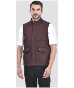 Men Lightweight Quilted Sleeveless Jacket with Flaps